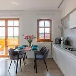 Apartmán Apartamenty Bluesky -Centrum Karpacza -Obroncow Pokoju 1D ,Kilka Krokow Od Deptaka Restauracji I Atrakcji *