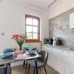 Apartmán Apartamenty Bluesky -Centrum Karpacza -Obroncow Pokoju 1D ,Kilka Krokow Od Deptaka Restauracji I Atrakcji *